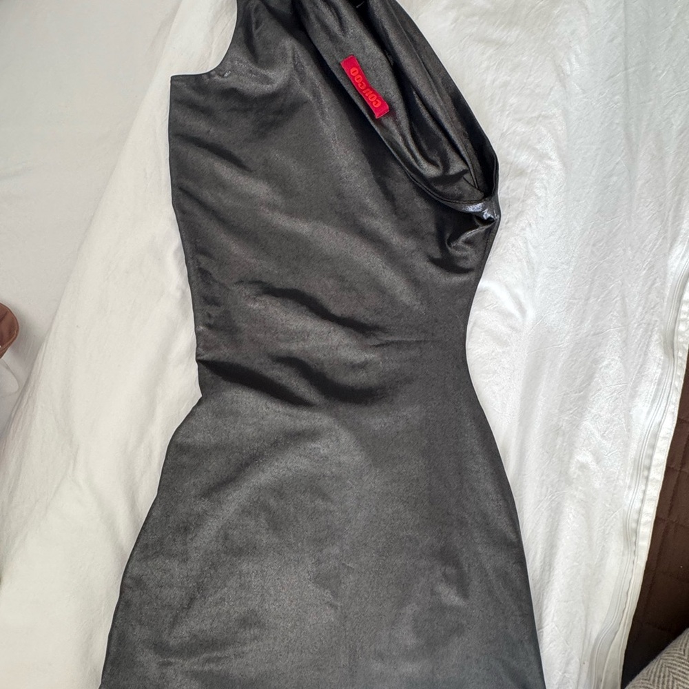 Coucoo One Shoulder Metallic Dress